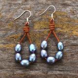 Boho Creolen aus Leder mit Perlen – Mondtanz-Charms