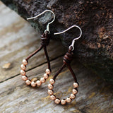 Boho-Ohrringe aus Leder und Perlen – Mondtanz-Charms