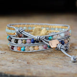 Wickelarmband mit Gänseblümchen-Charm und Perlen