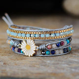 Wickelarmband mit Gänseblümchen-Charm und Perlen