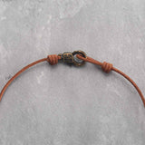 Süßwasserperlen-Leder-Halsband – Mondtanz-Charms