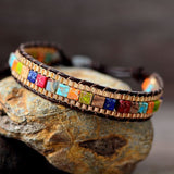 Gioioso bracciale in pelle con 7 chakra - Ciondoli della danza della luna