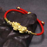 Bixie Rode String Armband - Moon Dance Charms