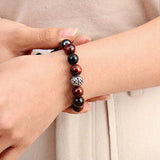 Rood Tijgeroog Stenen Armband met Tibetaans Bedje - Moon Dance Charms