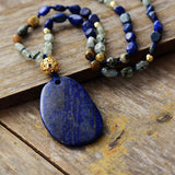 Collar de jaspe lapislázuli