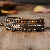 Bracelet enveloppant le feu