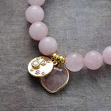 Das Love and Healing Rosenquarz-Kristall-Armband – Mondtanz-Charms