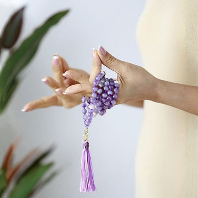 Handgeknüpfte Amethyst-Mala-Halskette mit 108 Perlen