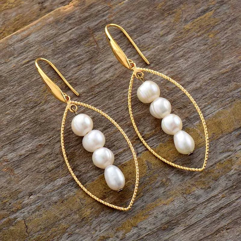 Oval Freshwater Pearls Earrings - Moon Dance Charms