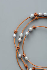 Pearls Leather Necklace Choker